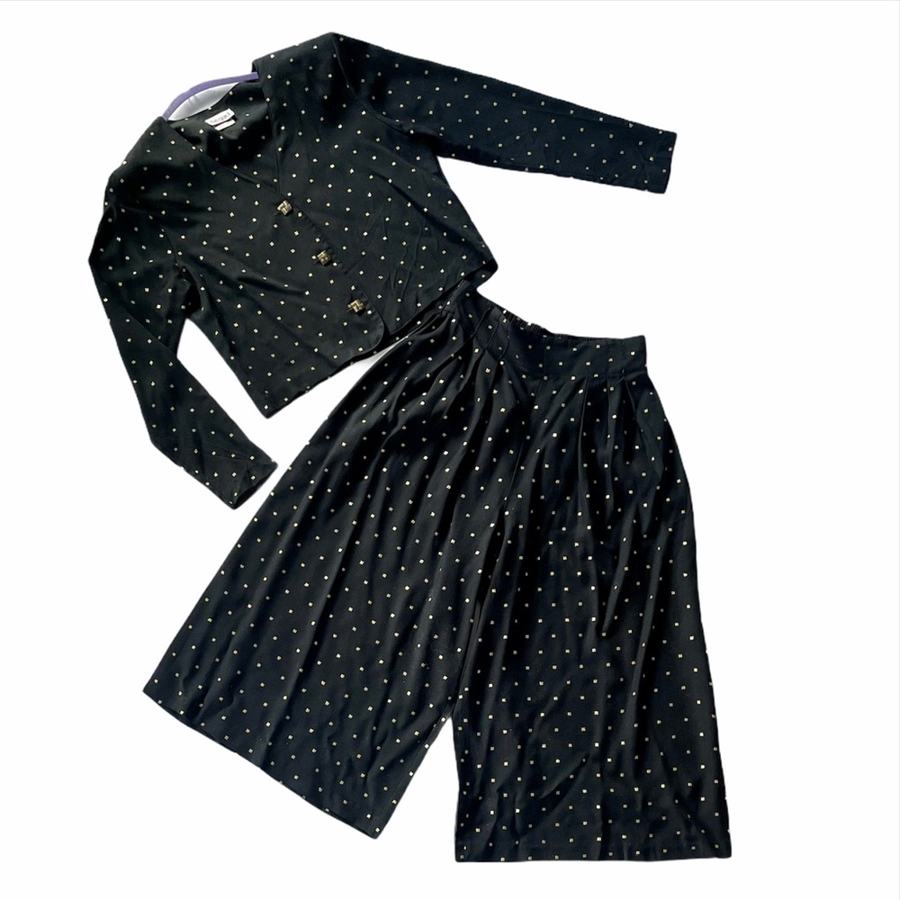 Vintage Sequel Black & Gold Square Polka Dot Set
